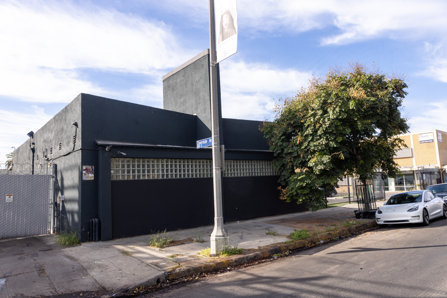 5200 W Washington Blvd, Los Angeles, CA for lease - Building Photo - Image 2 of 39