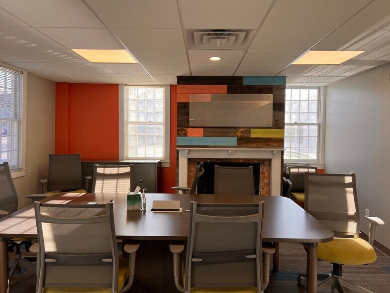 16 Long Sands Rd, York, ME à louer - Photo du bâtiment - Image 3 de 28