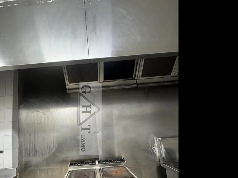 Commerce de détail dans Maisons-Alfort à louer - Photo intérieure - Image 3 de 9