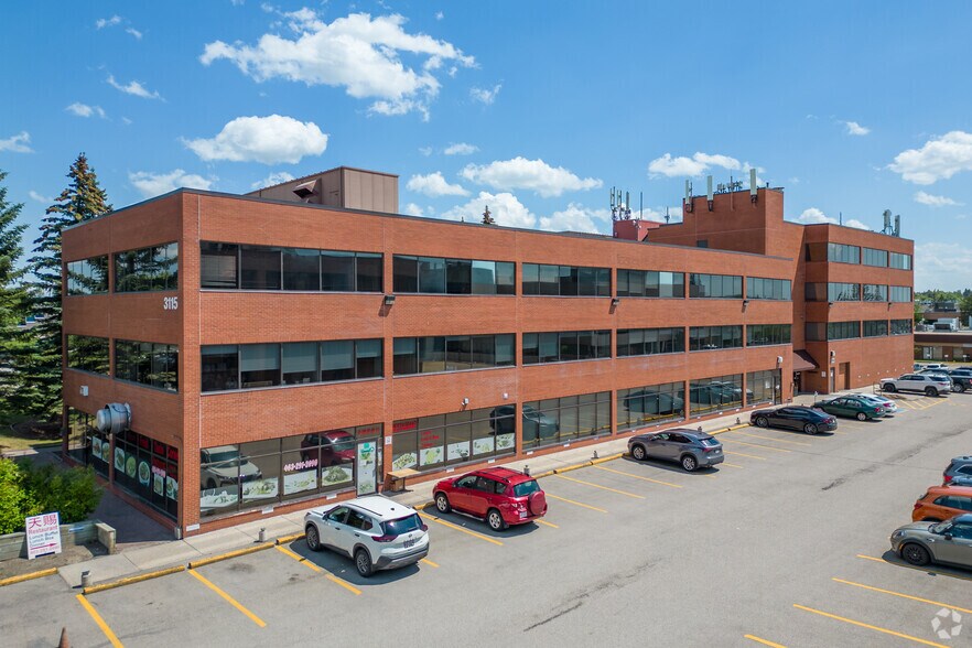 3115 12th St NE, Calgary, AB à louer - Photo du bâtiment - Image 1 de 6