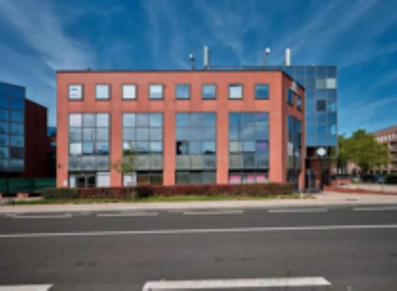 Office in Cergy for lease - Building Photo - Image 2 of 9