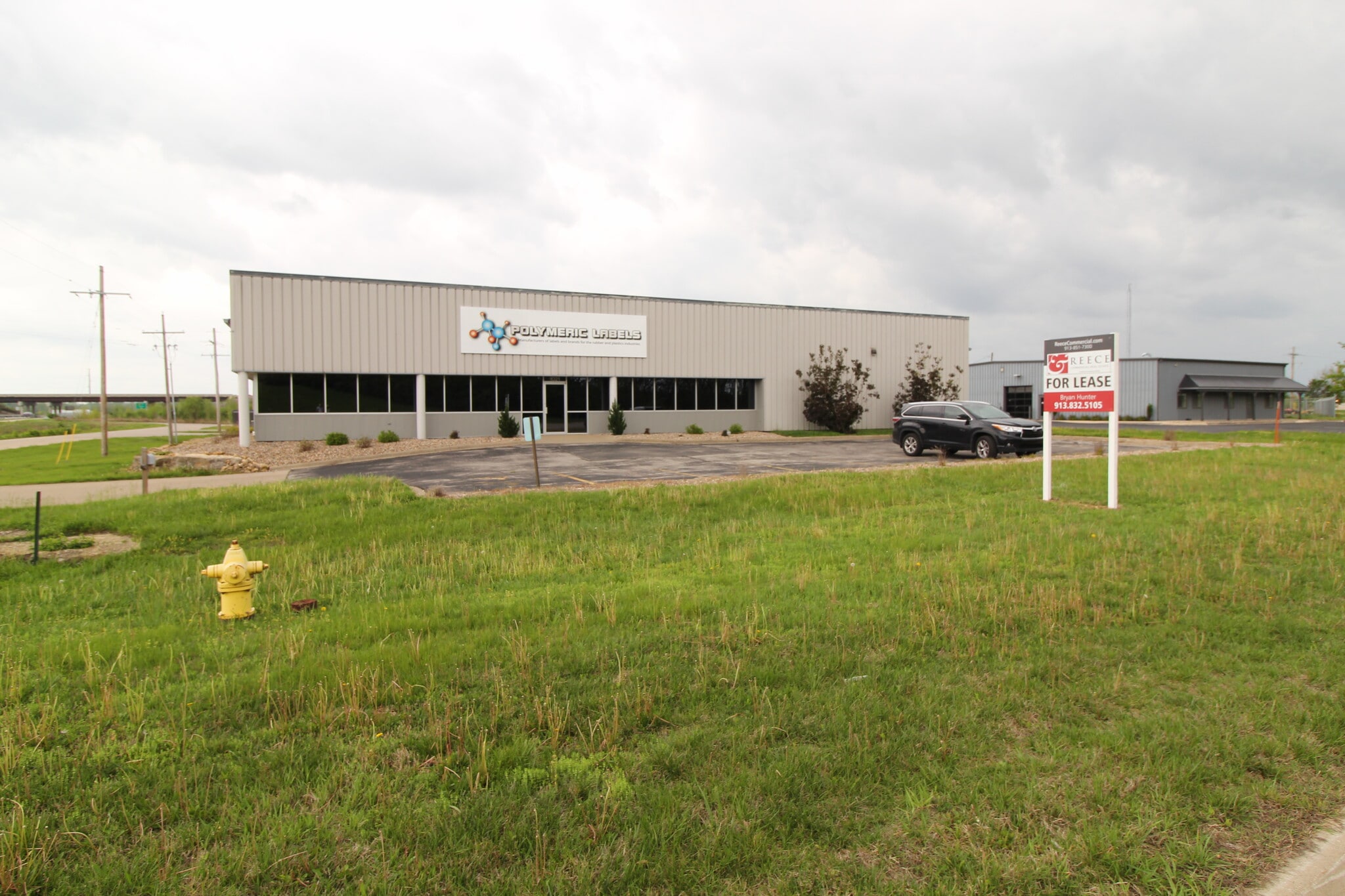 1021 E 31st St, Lawrence, KS for lease Primary Photo- Image 1 of 10