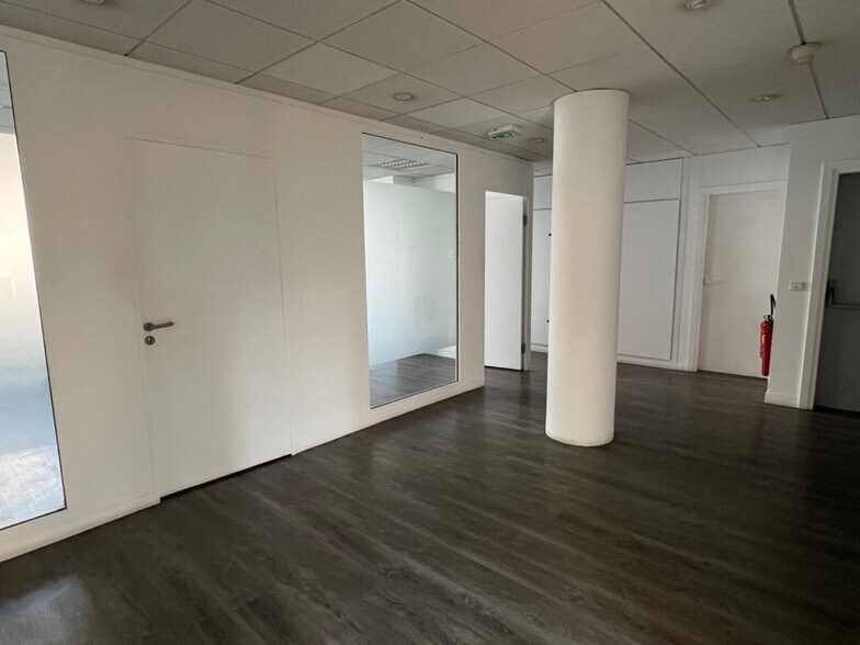 92 Rue Edouard Vaillant, Levallois-Perret à louer - Photo intérieure - Image 1 de 3