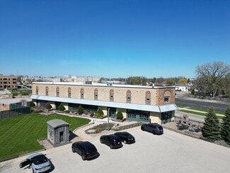 More details for 24 S Brooke St, Fond Du Lac, WI - Office for Sale