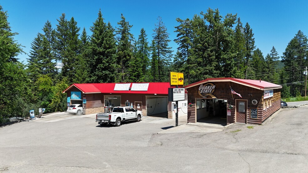 8539 MT Highway 35, Bigfork, MT à vendre - Photo du bâtiment - Image 2 de 5