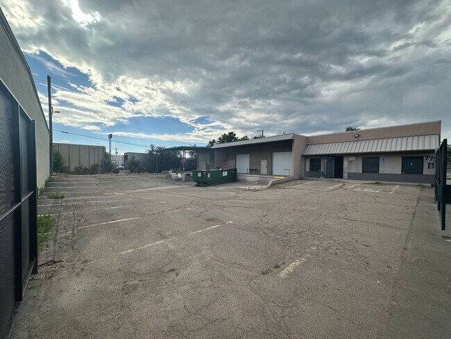 Plus de détails pour 777-781 Umatilla St, Denver, CO - Industriel à louer
