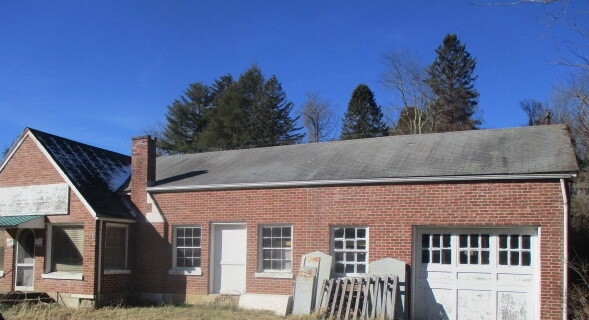 Lee Highway Portfolio Sale portfolio of 11 properties for sale on LoopNet.ca - Building Photo - Image 2 of 9