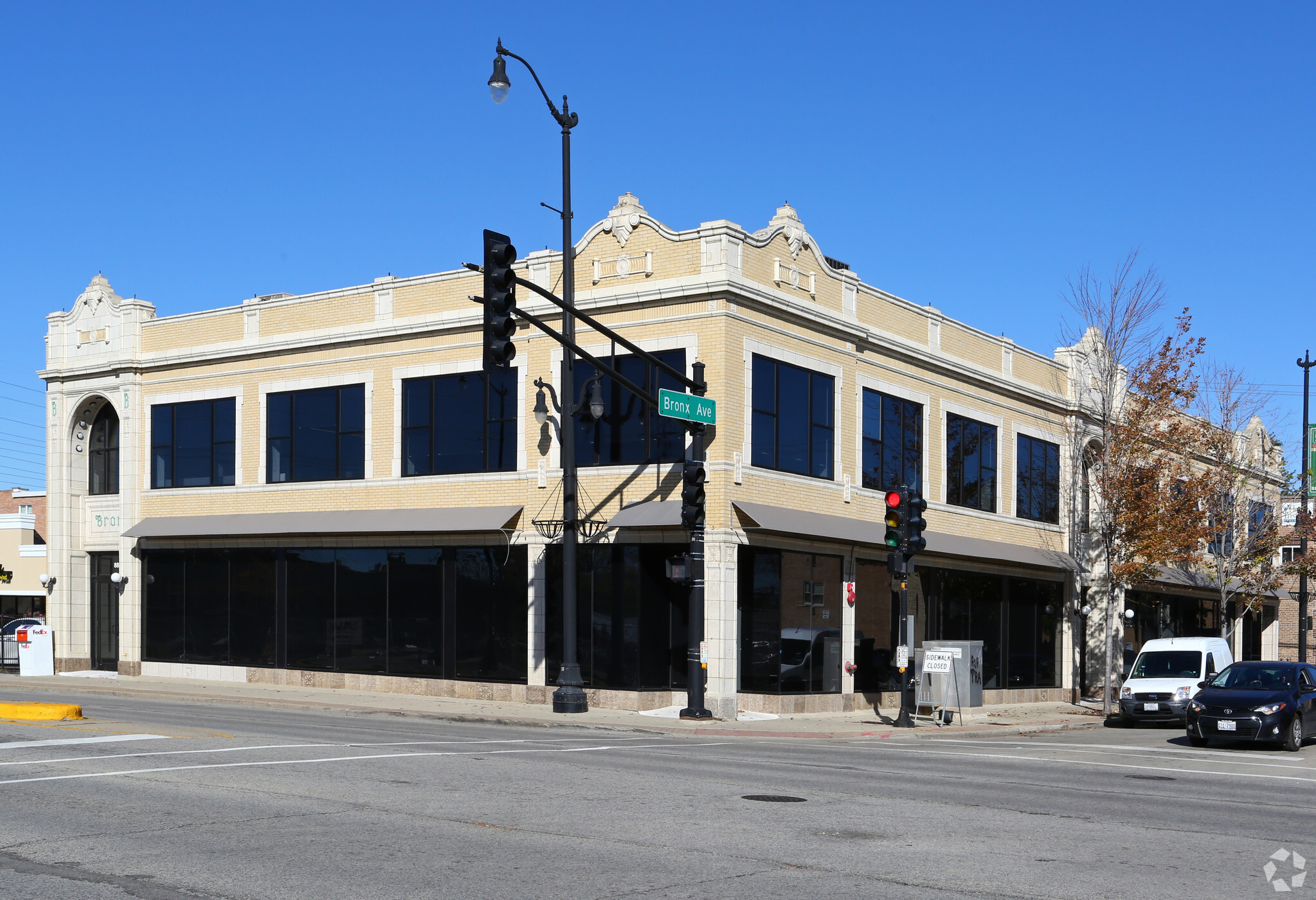 8800 Bronx Ave, Skokie, IL for lease Primary Photo- Image 1 of 7