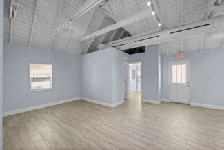 Plus de détails pour 900 SW Martin Downs Blvd, Palm City, FL - Commerce de détail à louer