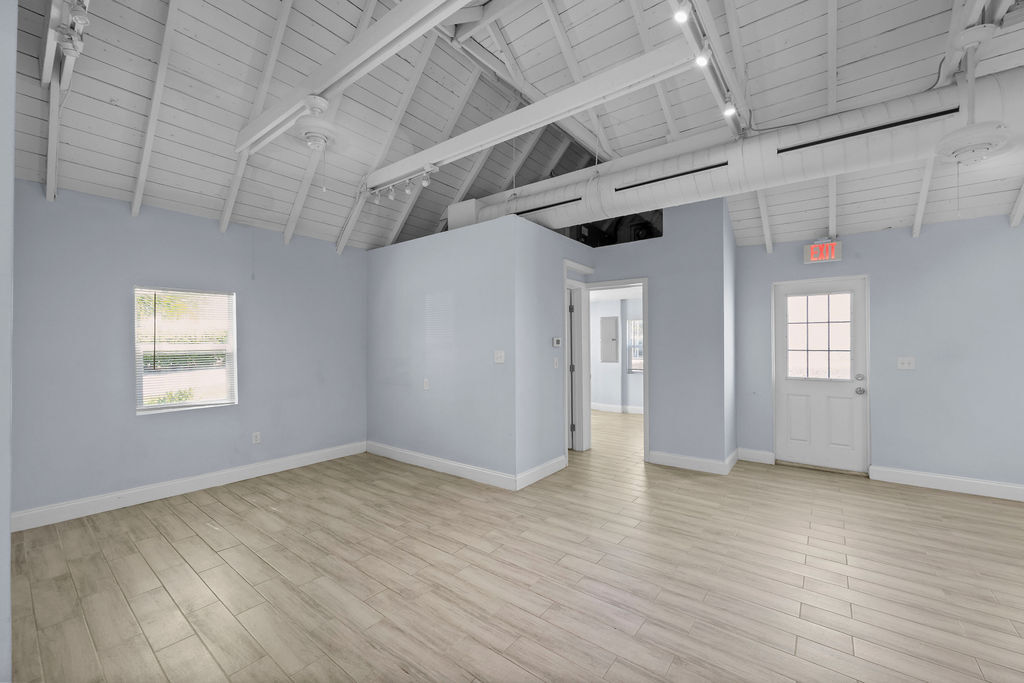 900 SW Martin Downs Blvd, Palm City, FL à louer Photo principale- Image 1 de 21