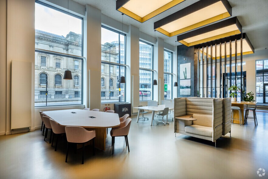 156 Great Charles Street Queensway, Birmingham for lease - Interior Photo - Image 3 of 20