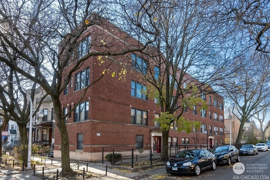 1035 W Byron St, Chicago, IL for sale Primary Photo- Image 1 of 1