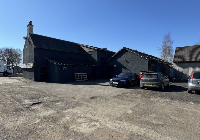 33 Main St, Holytown for lease - Building Photo - Image 3 of 3