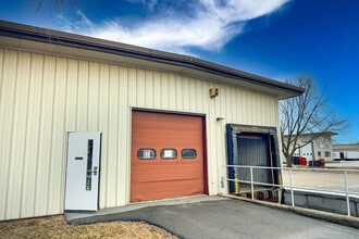 402 Boyer Cir, Williston, VT for lease Interior Photo- Image 1 of 6