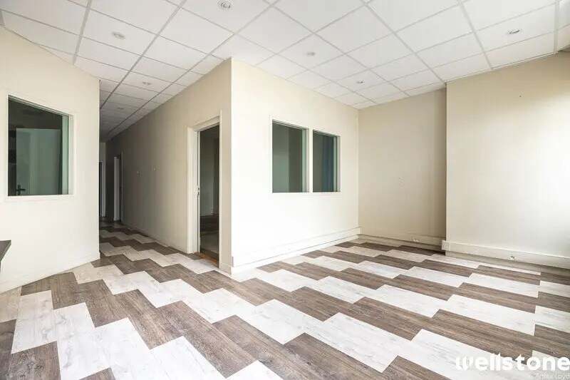 103 Rue Du Cherche-Midi, Paris for lease - Building Photo - Image 2 of 9