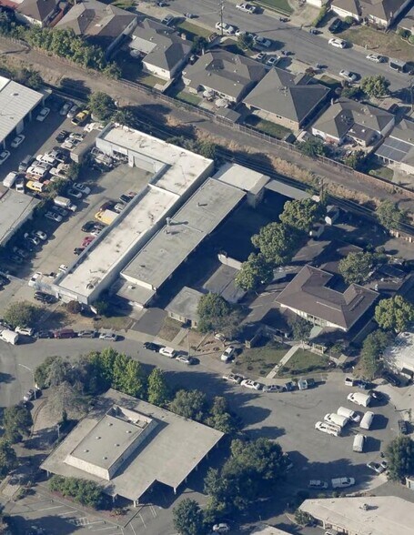 37473 Glenmoor Dr, Fremont, CA à vendre - Photo du bâtiment - Image 3 de 3