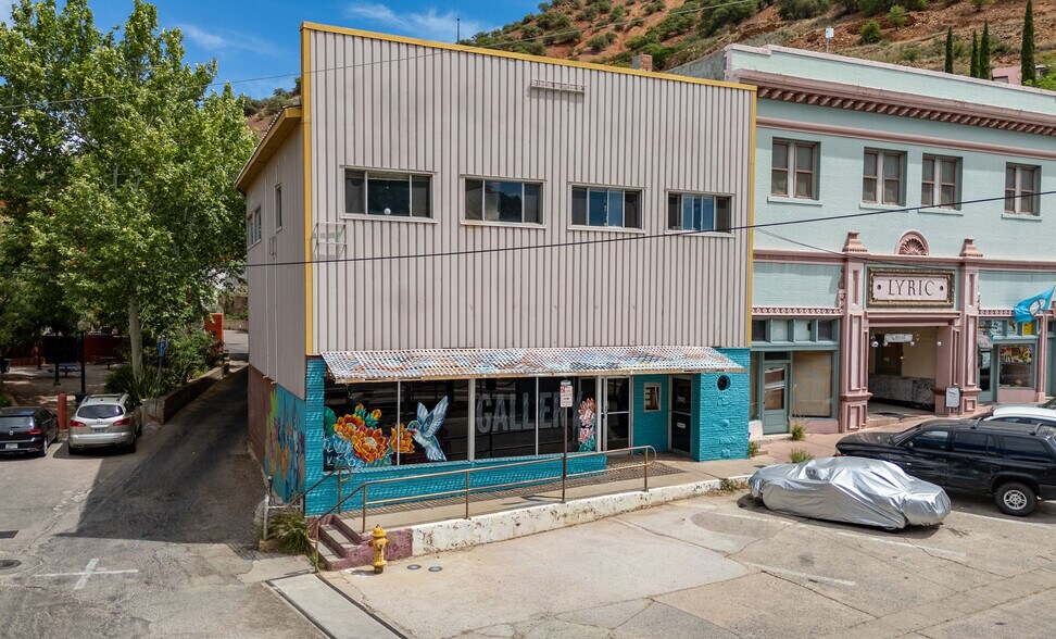 2 Naco Rd, Bisbee, AZ à vendre - Photo du bâtiment - Image 1 de 33