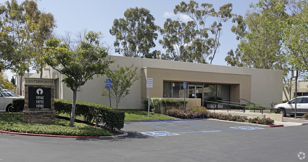 19722 MacArthur Blvd, Irvine, CA for lease - Building Photo - Image 2 of 8