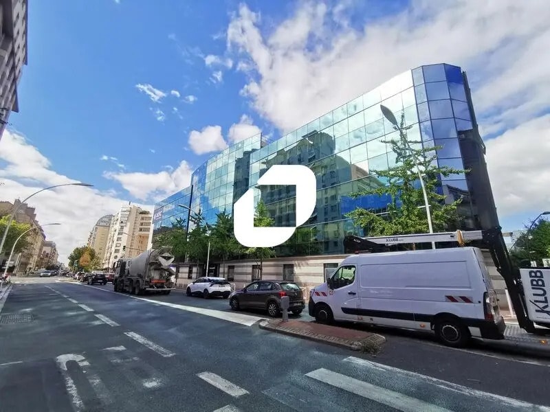 3-5 Rue Barbès, Montrouge for lease Building Photo- Image 1 of 28