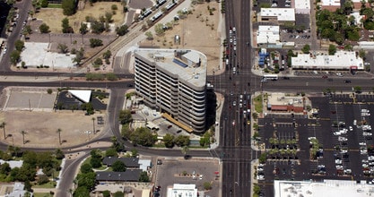1 E Camelback Rd, Phoenix, AZ - Aérien  Vue de la carte - Image1