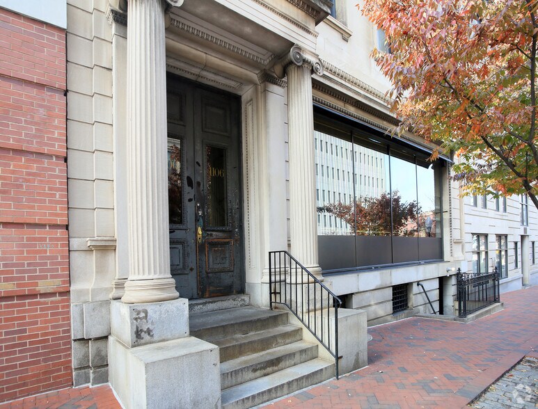 1106 N Charles St, Baltimore, MD à vendre - Photo du bâtiment - Image 3 de 16