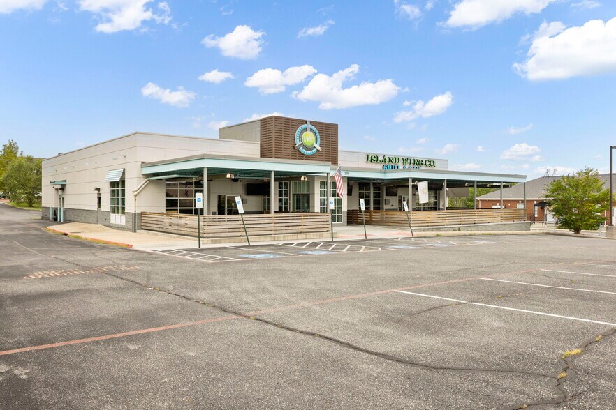 350 University Blvd, Harrisonburg, VA à vendre - Photo du bâtiment - Image 3 de 40