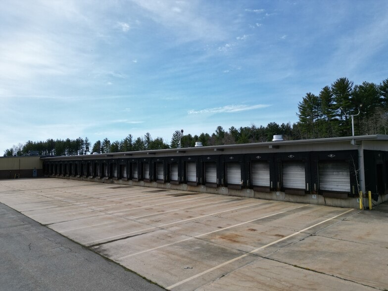28 Sterling Rd, Billerica, MA for lease - Building Photo - Image 3 of 11