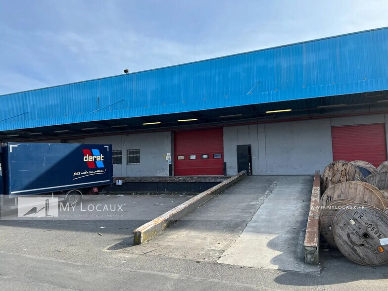 Route Principale Du Port, Gennevilliers à louer - Photo du bâtiment - Image 1 de 4