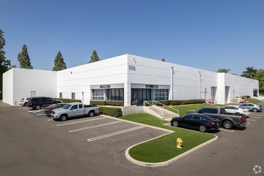 3910 Prospect Ave, Yorba Linda, CA à louer - Photo du bâtiment - Image 2 de 41