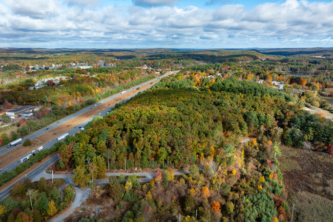 Plus de détails pour 277 Main St, Sturbridge, MA - Terrain à louer