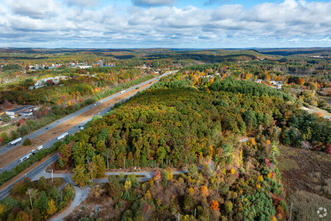 Plus de détails pour 277 Main St, Sturbridge, MA - Terrain à louer