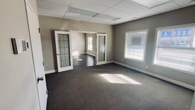 5020 Lac St Ann Trl, Onoway, AB for lease Interior Photo- Image 2 of 4