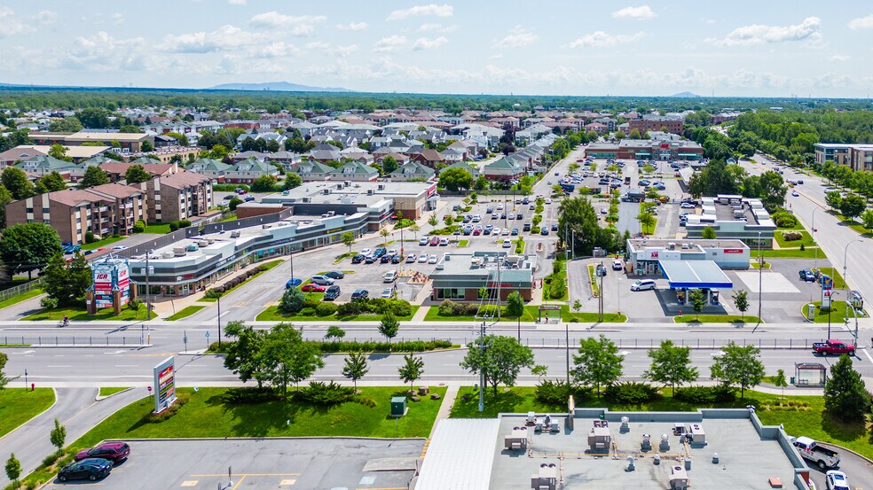 6250 Blvd Cousineau, Saint-hubert, QC à louer - Photo du bâtiment - Image 2 de 11