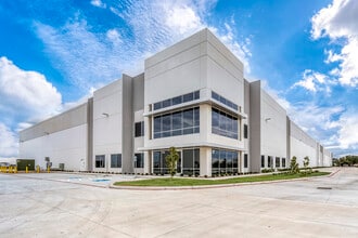 13930 Journey Rd, Houston, TX for lease Interior Photo- Image 1 of 9