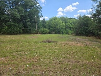 More details for 831-833 Guilford College Rd, Greensboro, NC - Land for Sale