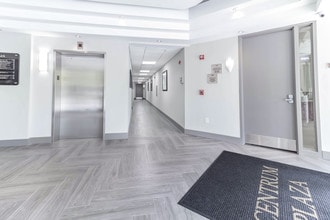 1 SW 129th Ave, Pembroke Pines, FL à louer Photo intérieure- Image 2 de 15