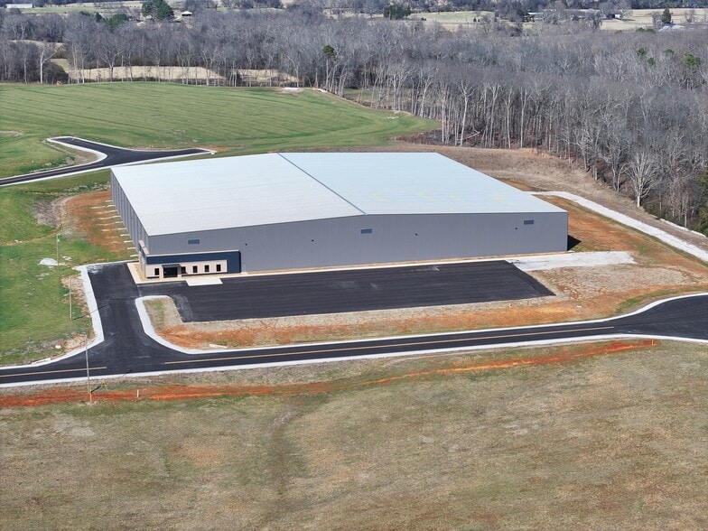 625 Gerrard Dr, Florence, AL for sale - Building Photo - Image 2 of 5