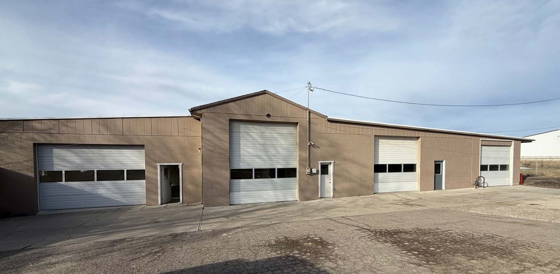 592 Locust St S, Twin Falls, ID for lease Building Photo- Image 1 of 5