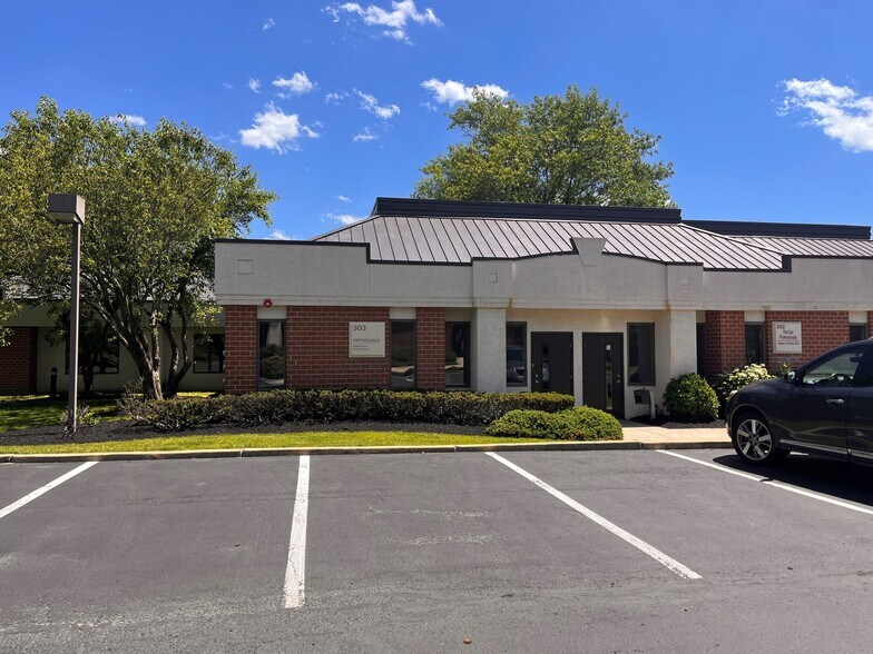 2301 E Evesham Rd, Voorhees, NJ à vendre - Photo du bâtiment - Image 2 de 2