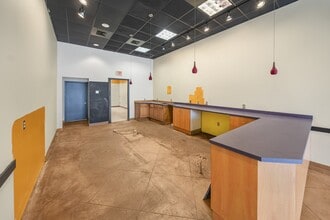 61101-61125 Airport Rd, Slidell, LA for lease Interior Photo- Image 2 of 14