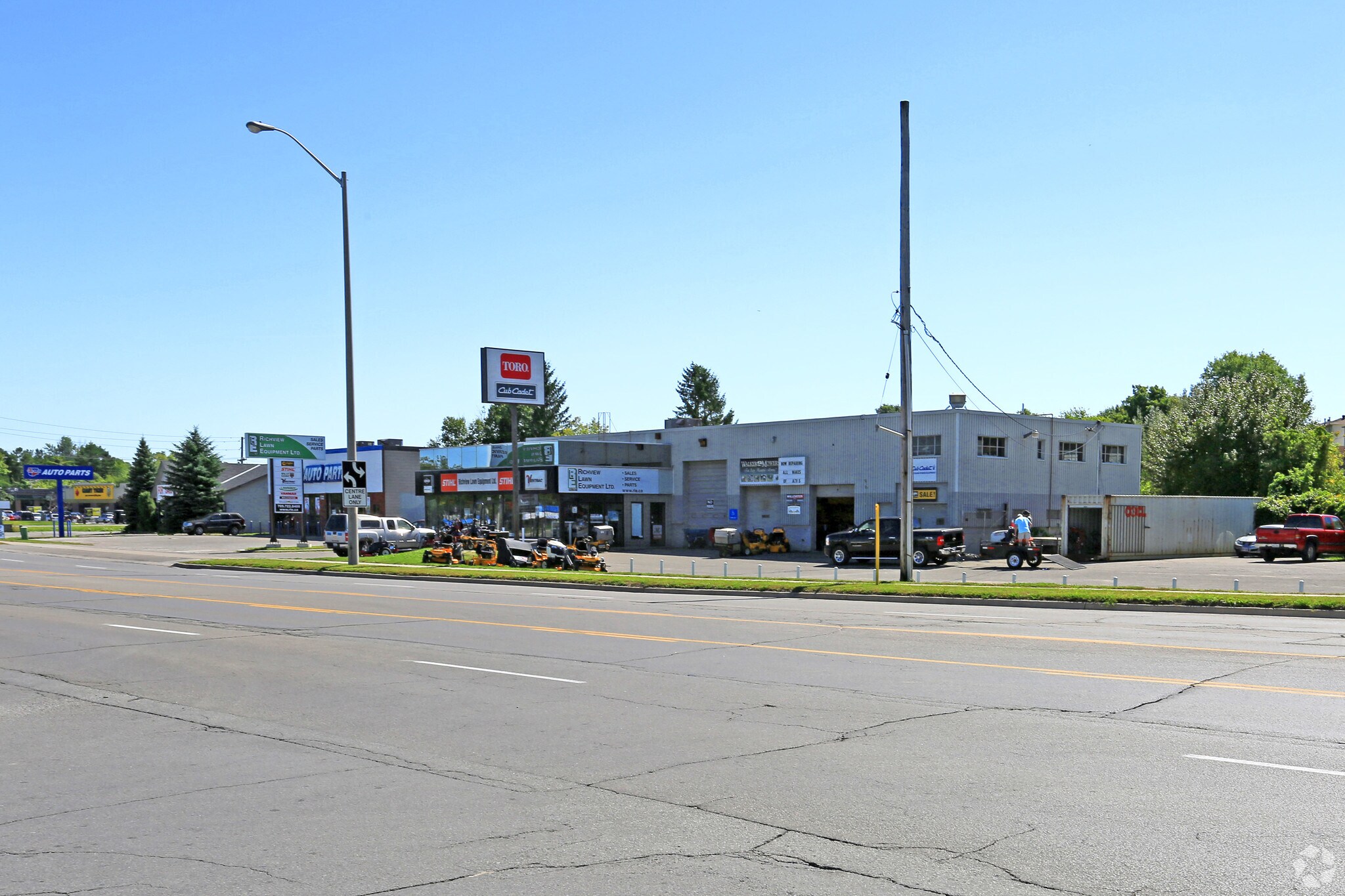 290 Yonge St, Barrie, ON à vendre Photo principale- Image 1 de 1