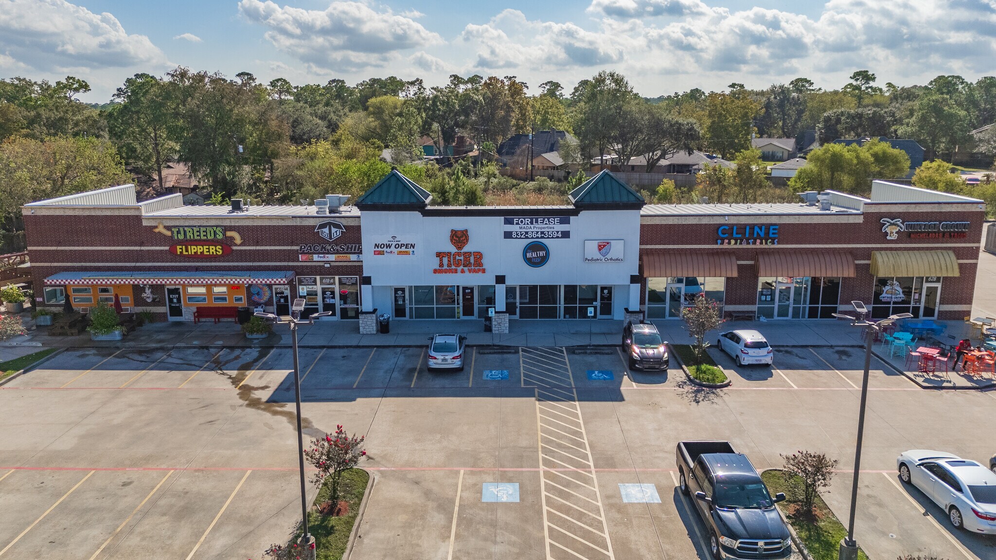 606-610 FM 517 Rd W, Dickinson, TX à louer Photo principale- Image 1 de 8