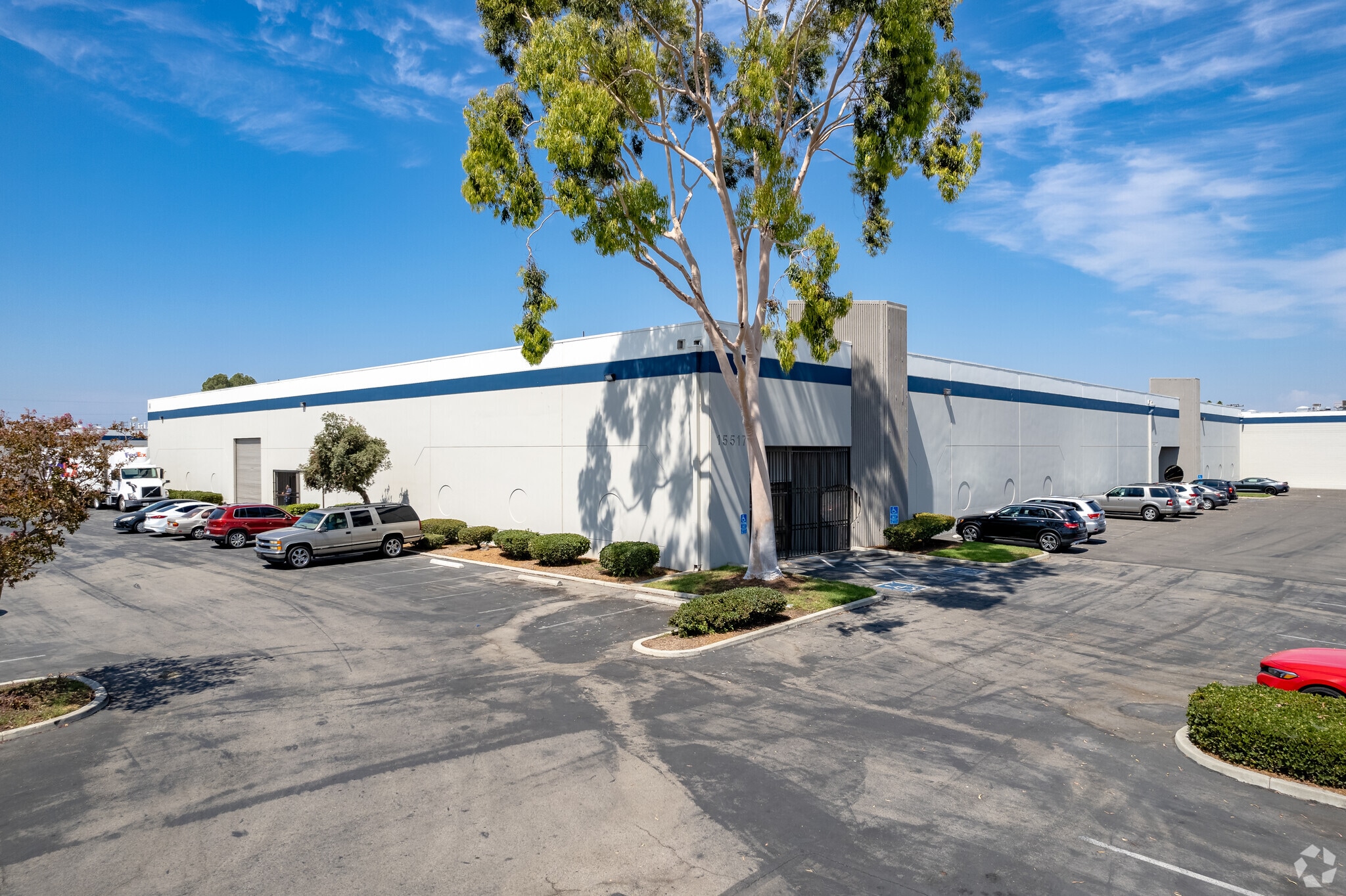 15507-15517 Broadway Center St, Gardena, CA for lease Primary Photo- Image 1 of 19