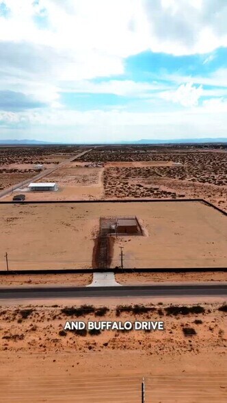 15100 Horizon, El Paso, TX à louer - Vidéo sur l’inscription commerciale - Image 2 de 15