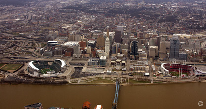 299 E 6th St, Cincinnati, OH - Aérien  Vue de la carte - Image1