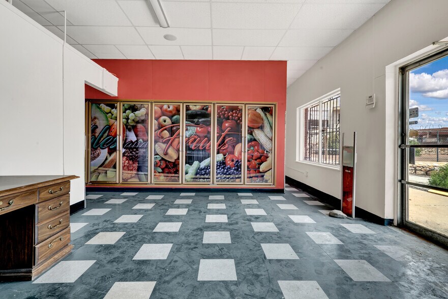 232 Torres St, El Paso, TX à louer - Photo intérieure - Image 3 de 10