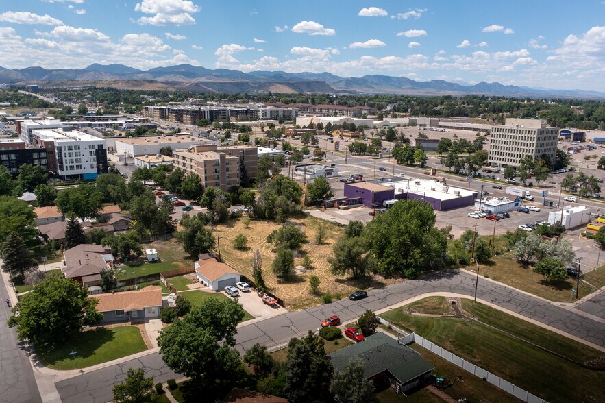 1445 Miller St, Lakewood, CO à vendre - Photo du bâtiment - Image 2 de 8