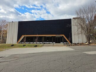 Plus de détails pour 4000 Bridge St, Drexel Hill, PA - Industriel à vendre