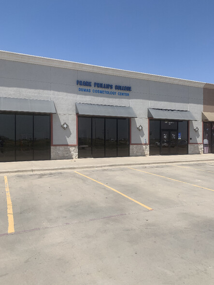 2100 S Dumas Ave, Dumas, TX for lease - Building Photo - Image 1 of 8