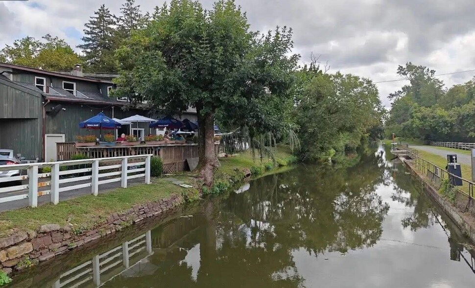 1339 River Rd, Titusville, NJ à vendre - Photo du bâtiment - Image 2 de 8